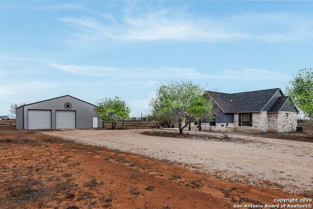 Charlotte, Texas, 78011, United States, 4 Bedrooms Bedrooms, ,3 BathroomsBathrooms,Residential,For Sale,2008526