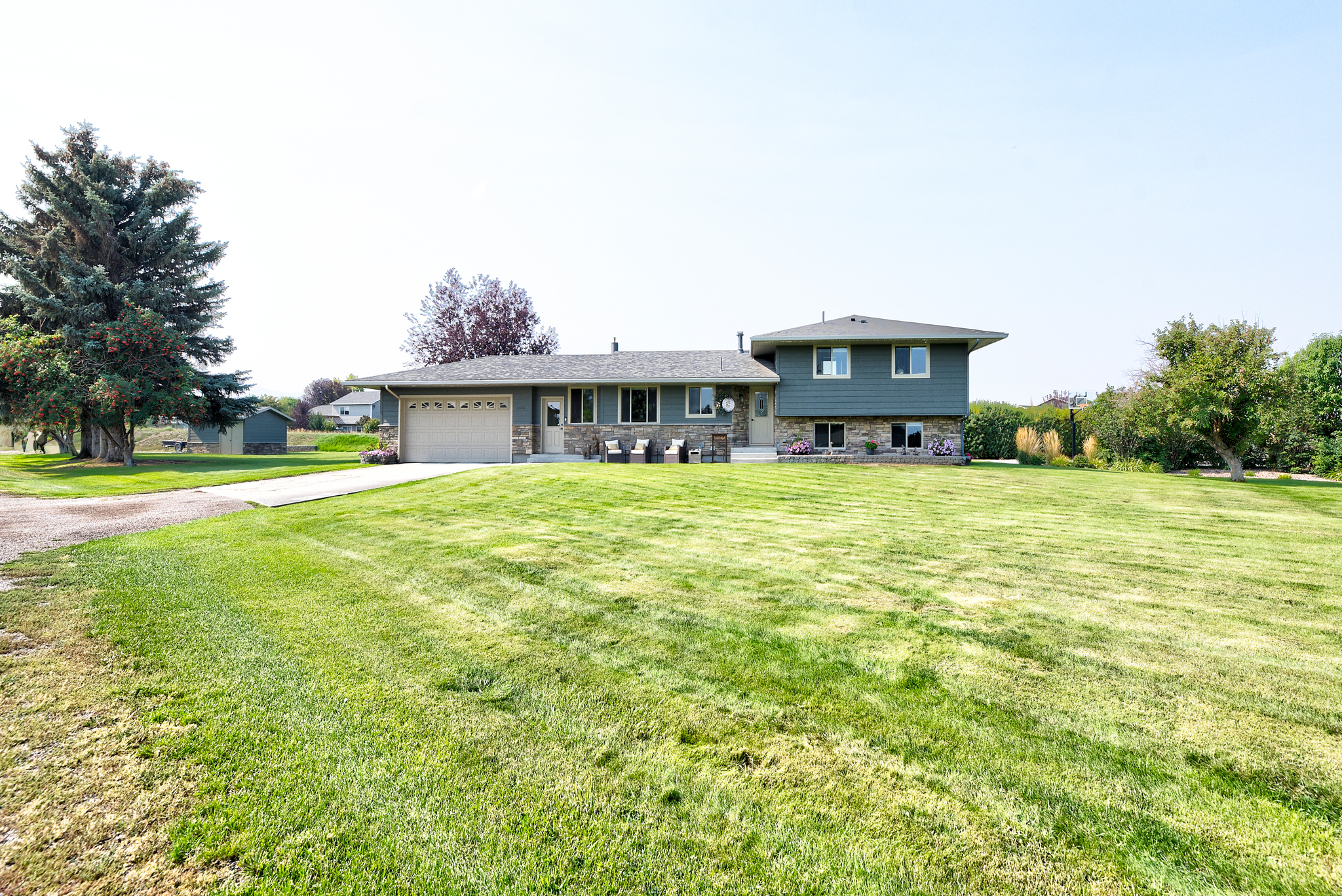 Helena, Montana, 59602, United States, 4 Bedrooms Bedrooms, ,3 BathroomsBathrooms,Residential,For Sale,1983426