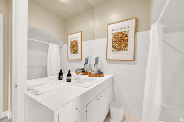 Holladay, Utah, 84117, United States, 5 Bedrooms Bedrooms, ,3 BathroomsBathrooms,Residential,For Sale,2005362