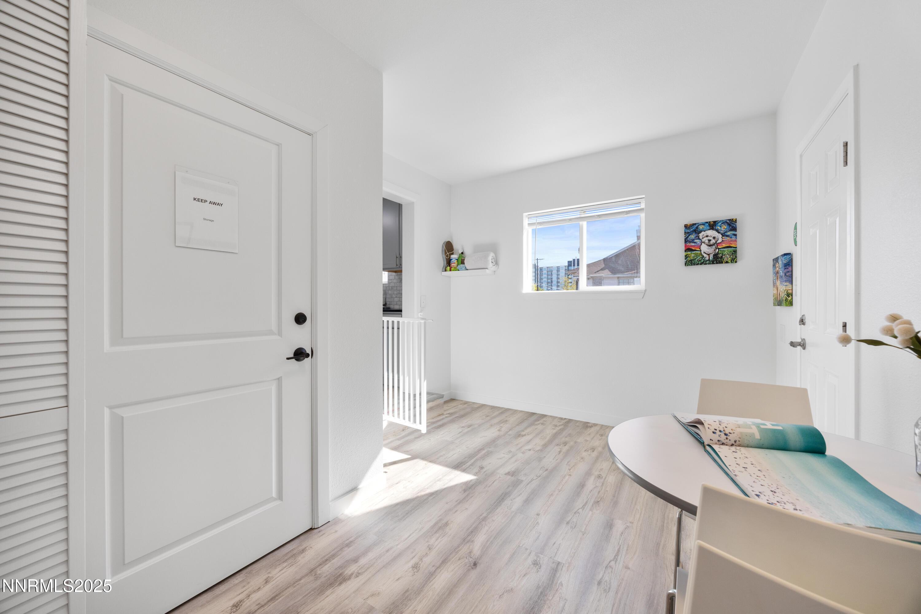 Sparks, Nevada, 89431, United States, 5 Bedrooms Bedrooms, ,2 BathroomsBathrooms,Residential,For Sale,1967760