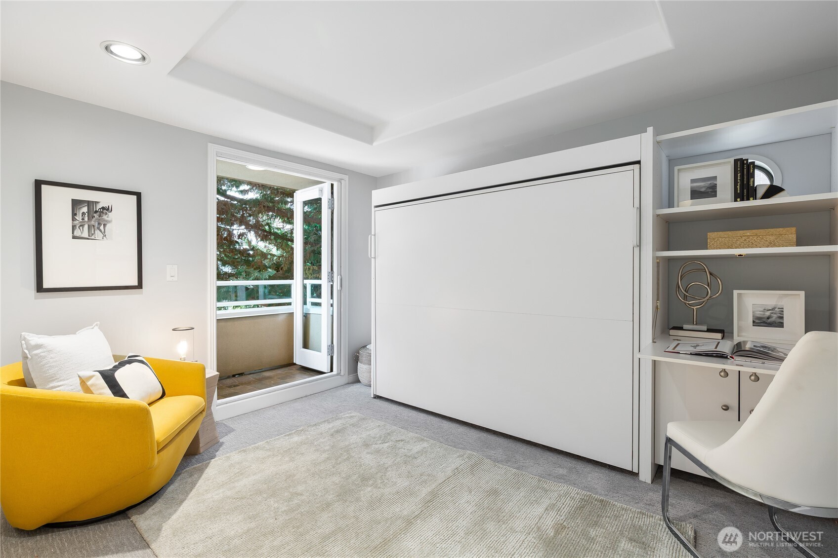Seattle, Washington, 98109, United States, 2 Bedrooms Bedrooms, ,2 BathroomsBathrooms,Residential,For Sale,1901490