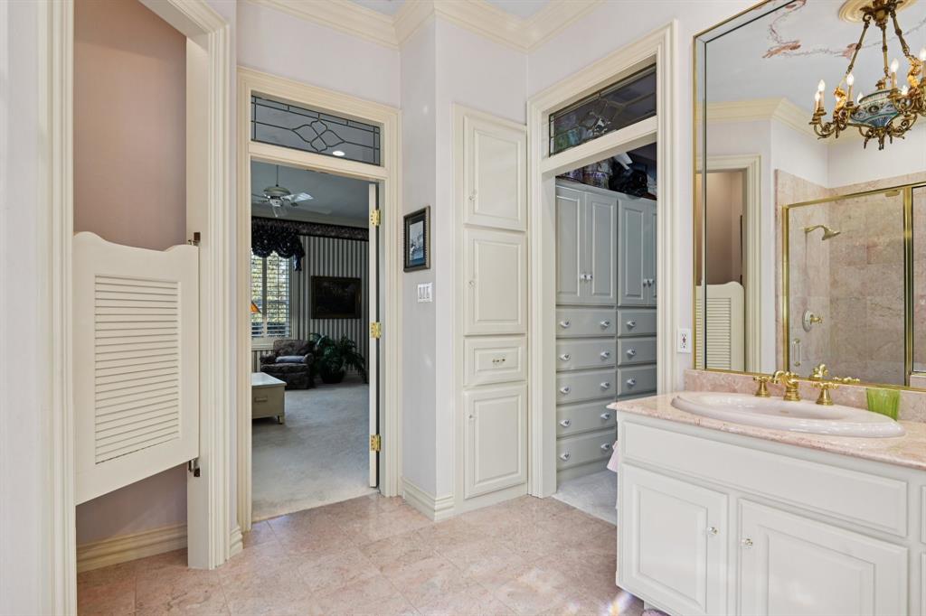 Arlington, Texas, 76013, United States, 3 Bedrooms Bedrooms, ,4 BathroomsBathrooms,Residential,For Sale,2027949