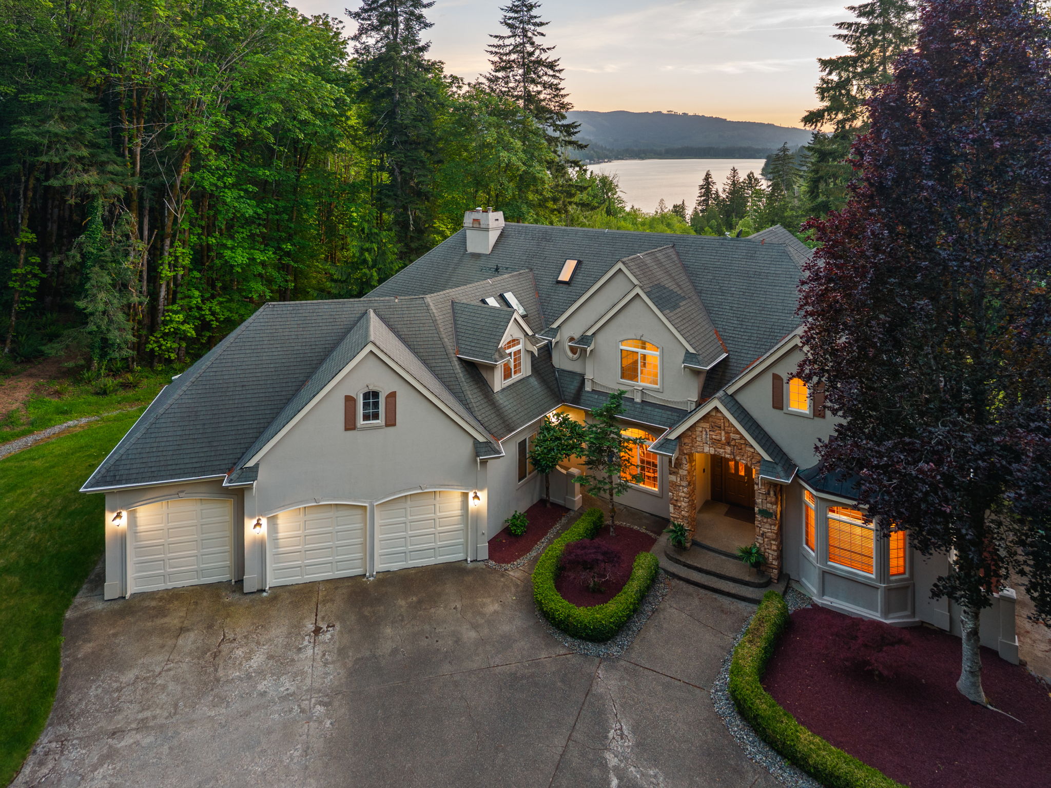  1410 Summit Lake Shore RD NW Olympia, WA 98502 - 物件實景