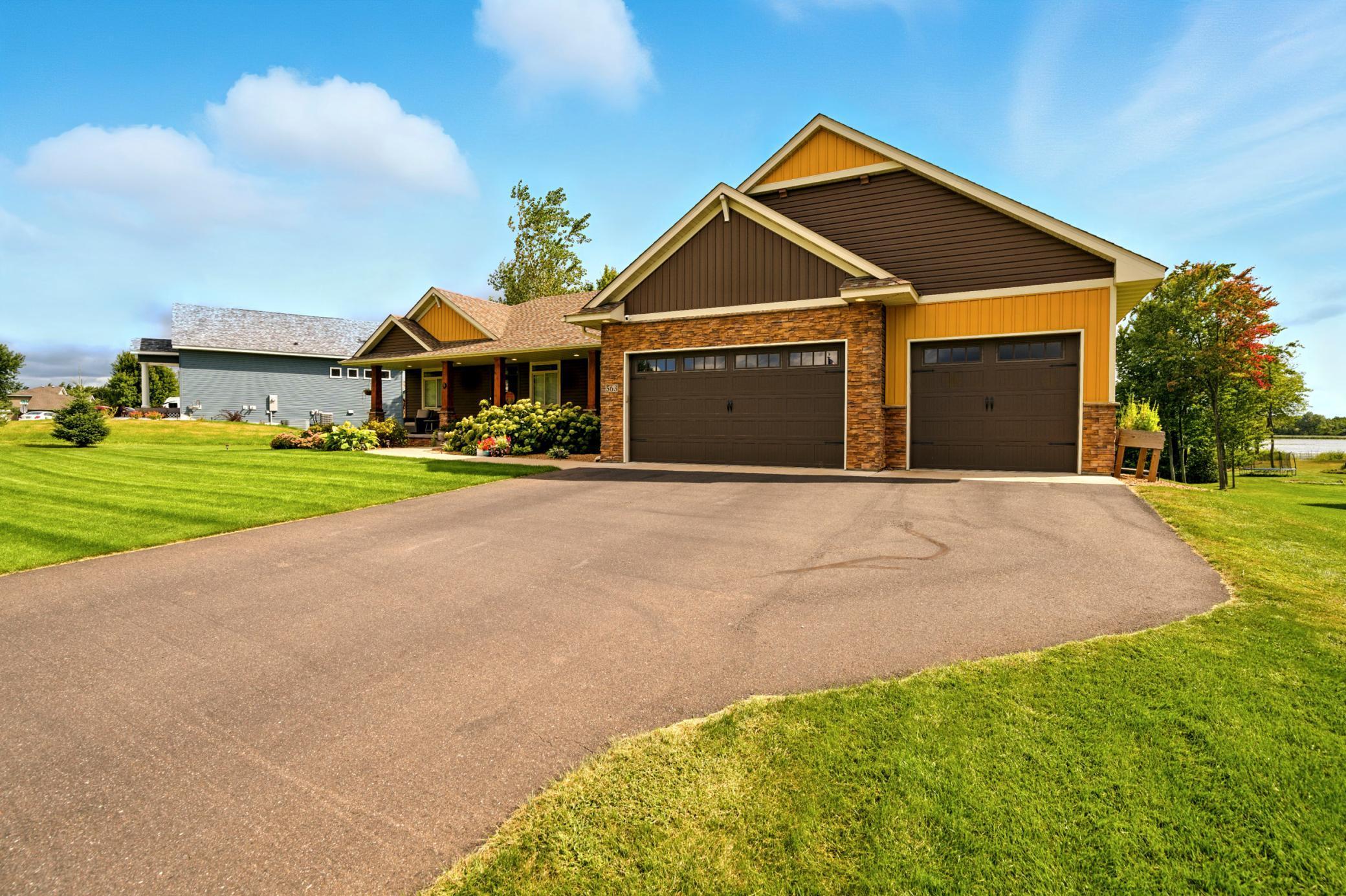 Cambridge, Minnesota, 55008, United States, 4 Bedrooms Bedrooms, ,1 BathroomBathrooms,Residential,For Sale,1963119