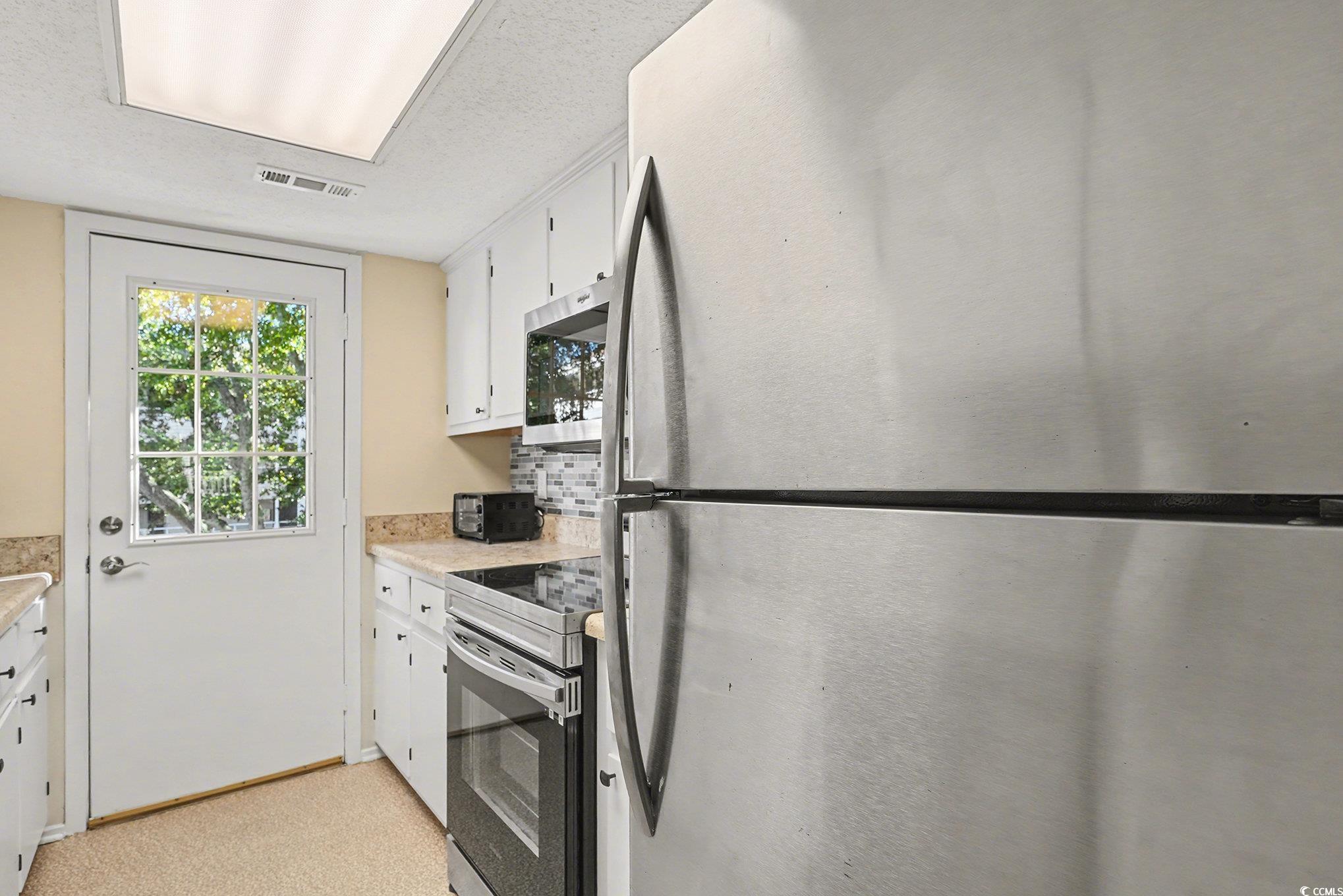 Myrtle Beach, South Carolina, 29572, United States, 4 Bedrooms Bedrooms, ,3 BathroomsBathrooms,Residential,For Sale,2009976