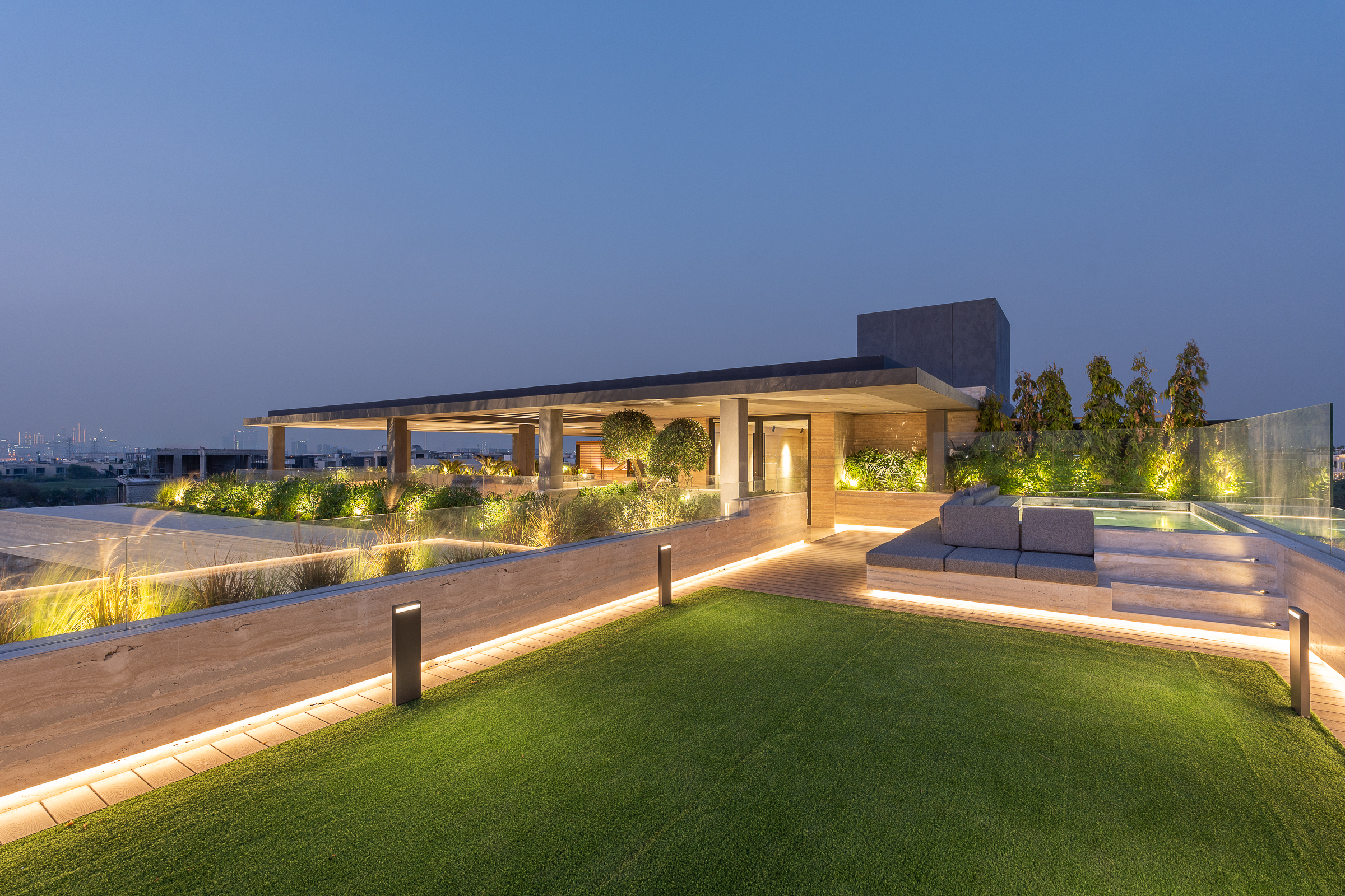 Custom-Built Mansion with Stunning Sunset Views - 物件實景