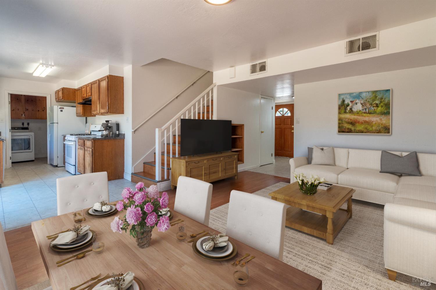 Santa Rosa, California, 95409, United States, 3 Bedrooms Bedrooms, ,2 BathroomsBathrooms,Residential,For Sale,1992423