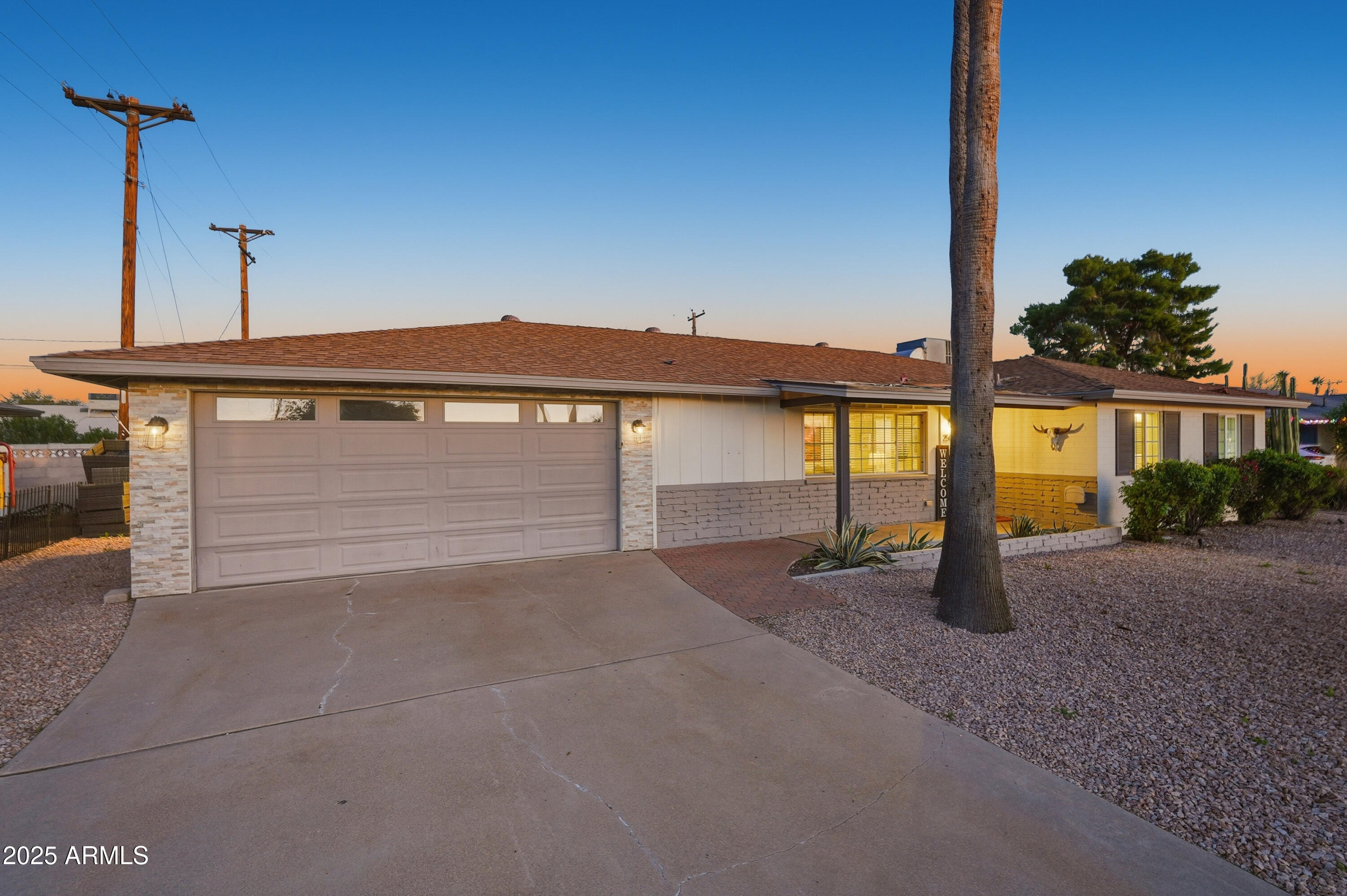 Scottsdale, Arizona, 85257, United States, 3 Bedrooms Bedrooms, ,2 BathroomsBathrooms,Residential,For Sale,2001826