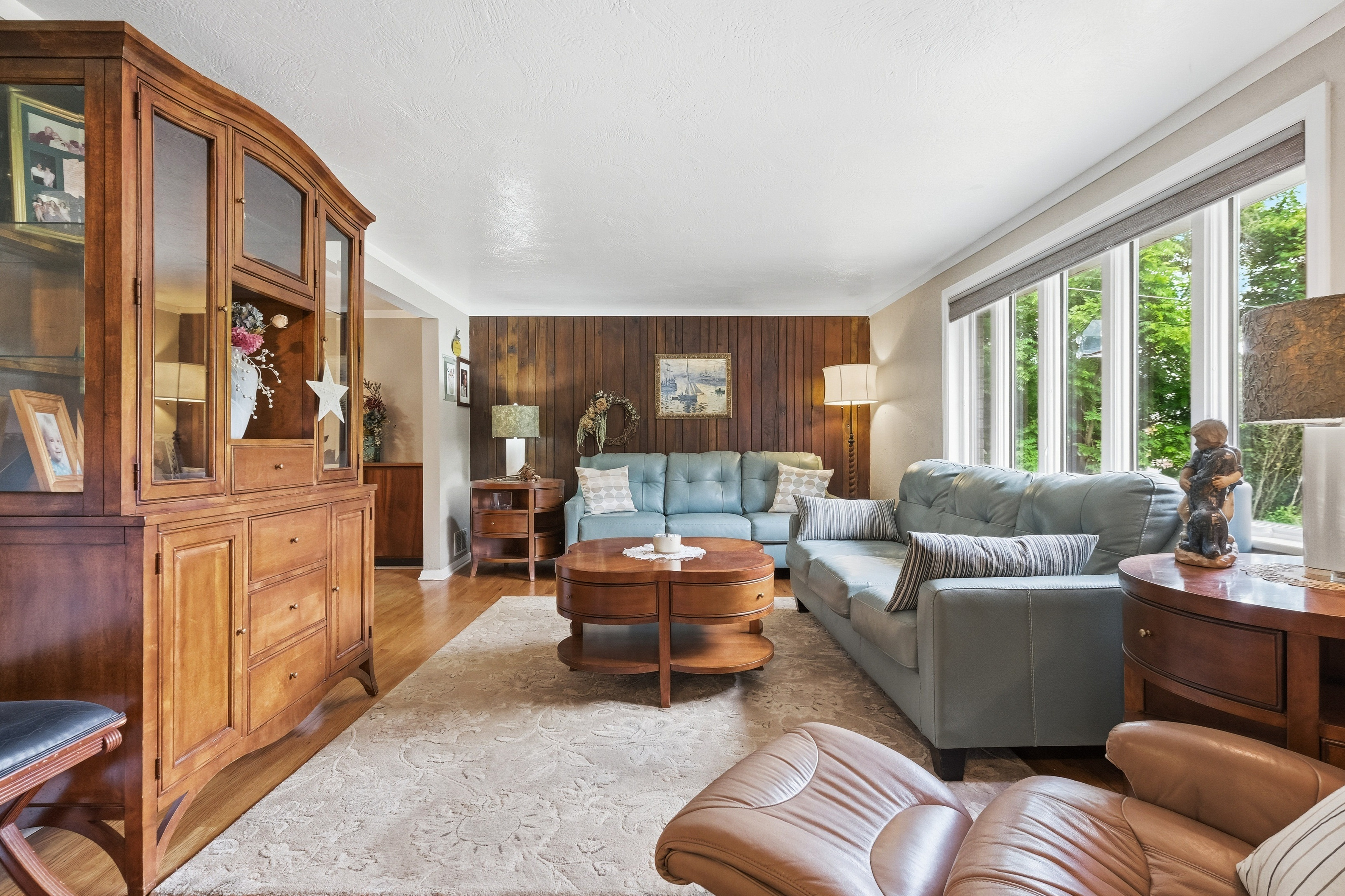  402 Glenrock Drive, Bethel Park, PA 15102 - 物件實景
