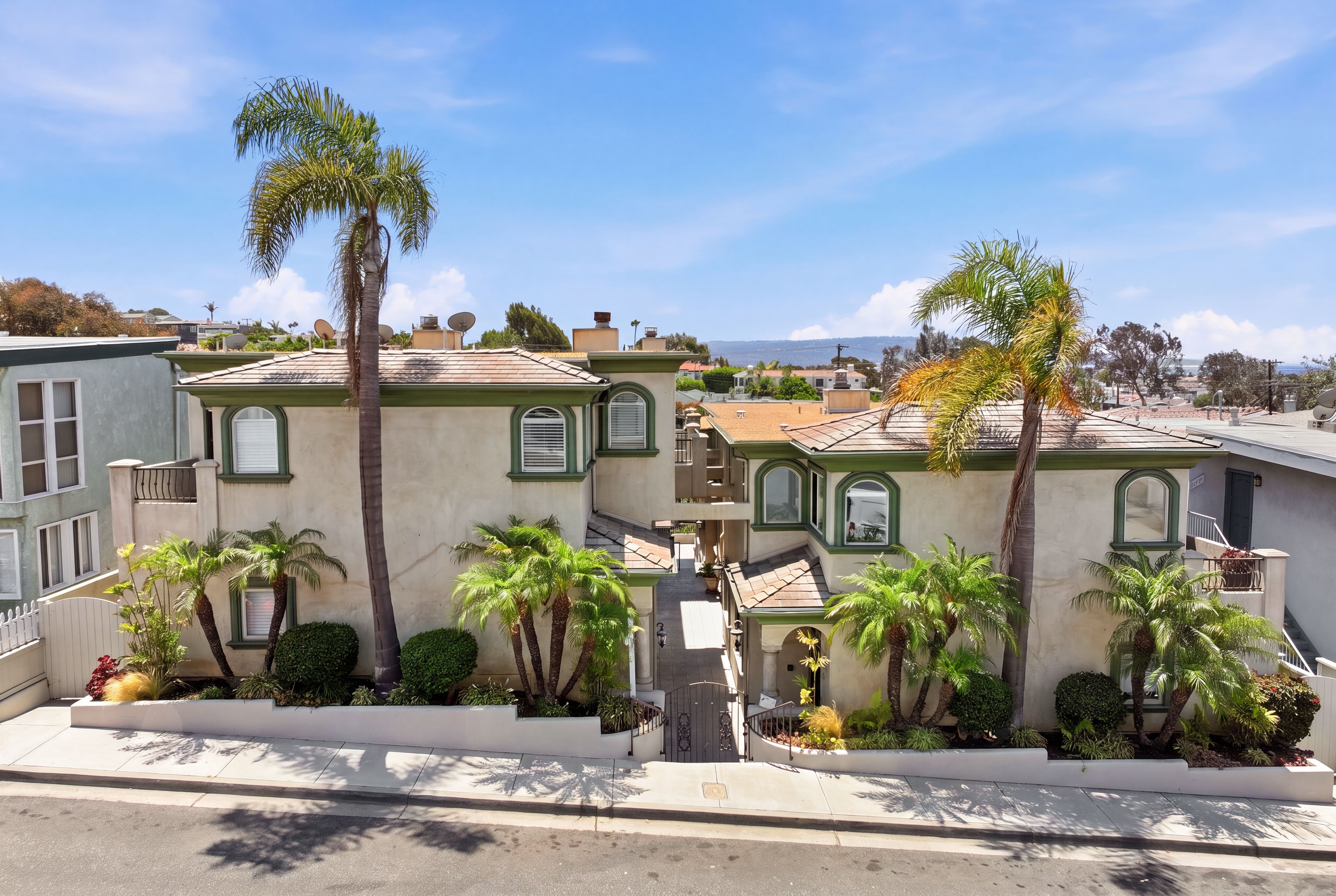  614 Manhattan Beach Boulevard, Manhattan Beach, CA 90266 - 物件實景
