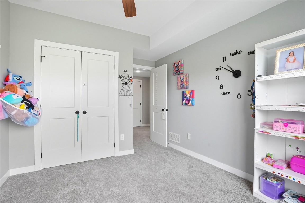 Solon, Iowa, 52333, United States, 4 Bedrooms Bedrooms, ,3 BathroomsBathrooms,Residential,For Sale,1975943