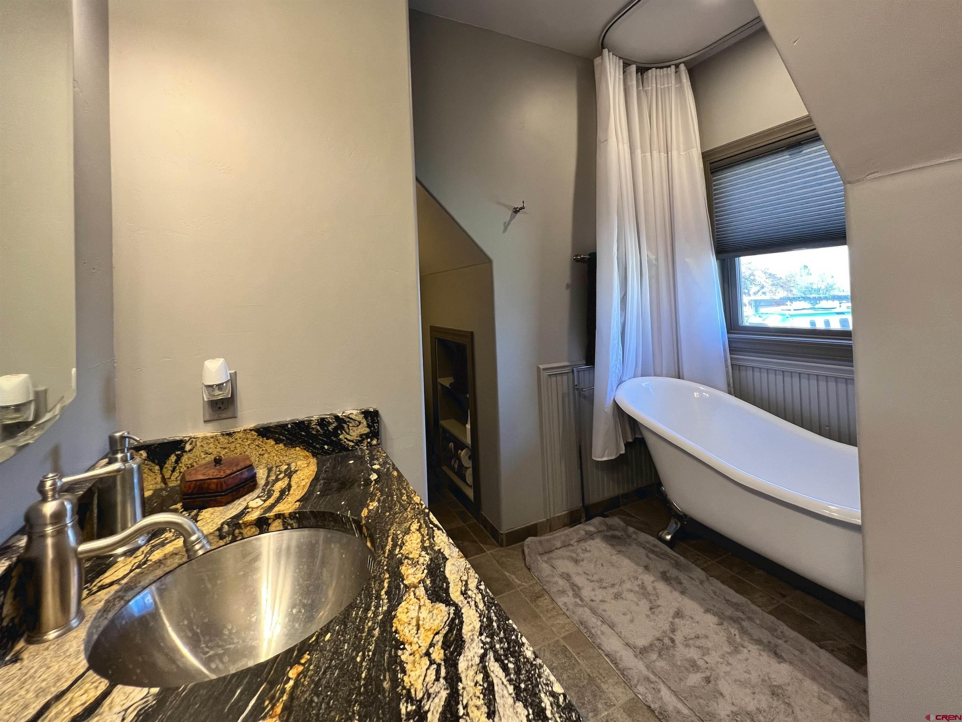 Dolores, Colorado, 81323, United States, 3 Bedrooms Bedrooms, ,3 BathroomsBathrooms,Residential,For Sale,1987313