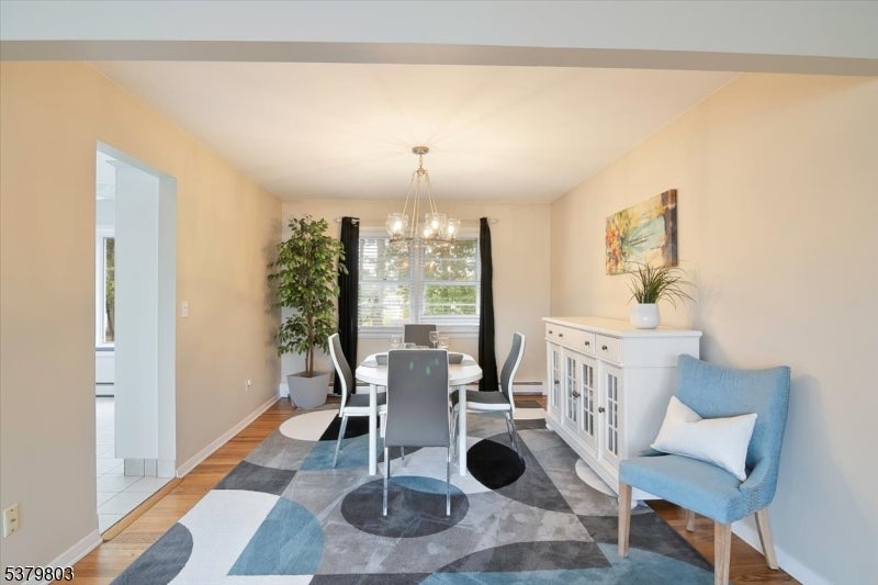 Fairfield Twp., New Jersey, 07004, United States, 3 Bedrooms Bedrooms, ,3 BathroomsBathrooms,Residential,For Sale,1923518