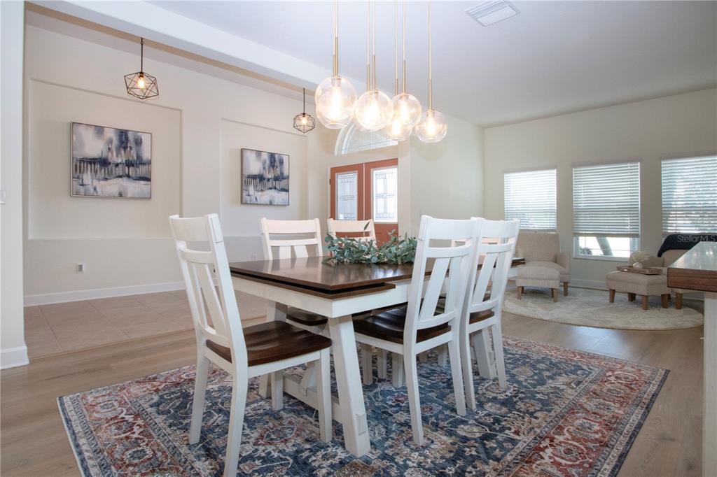 Bradenton, Florida, 34212, United States, 4 Bedrooms Bedrooms, ,3 BathroomsBathrooms,Residential,For Sale,1829585