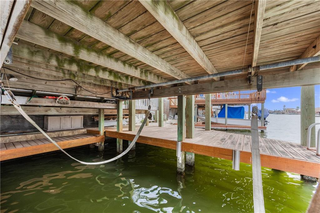 Corpus Christi, Texas, 78418, United States, 4 Bedrooms Bedrooms, ,3 BathroomsBathrooms,Residential,For Sale,1857937