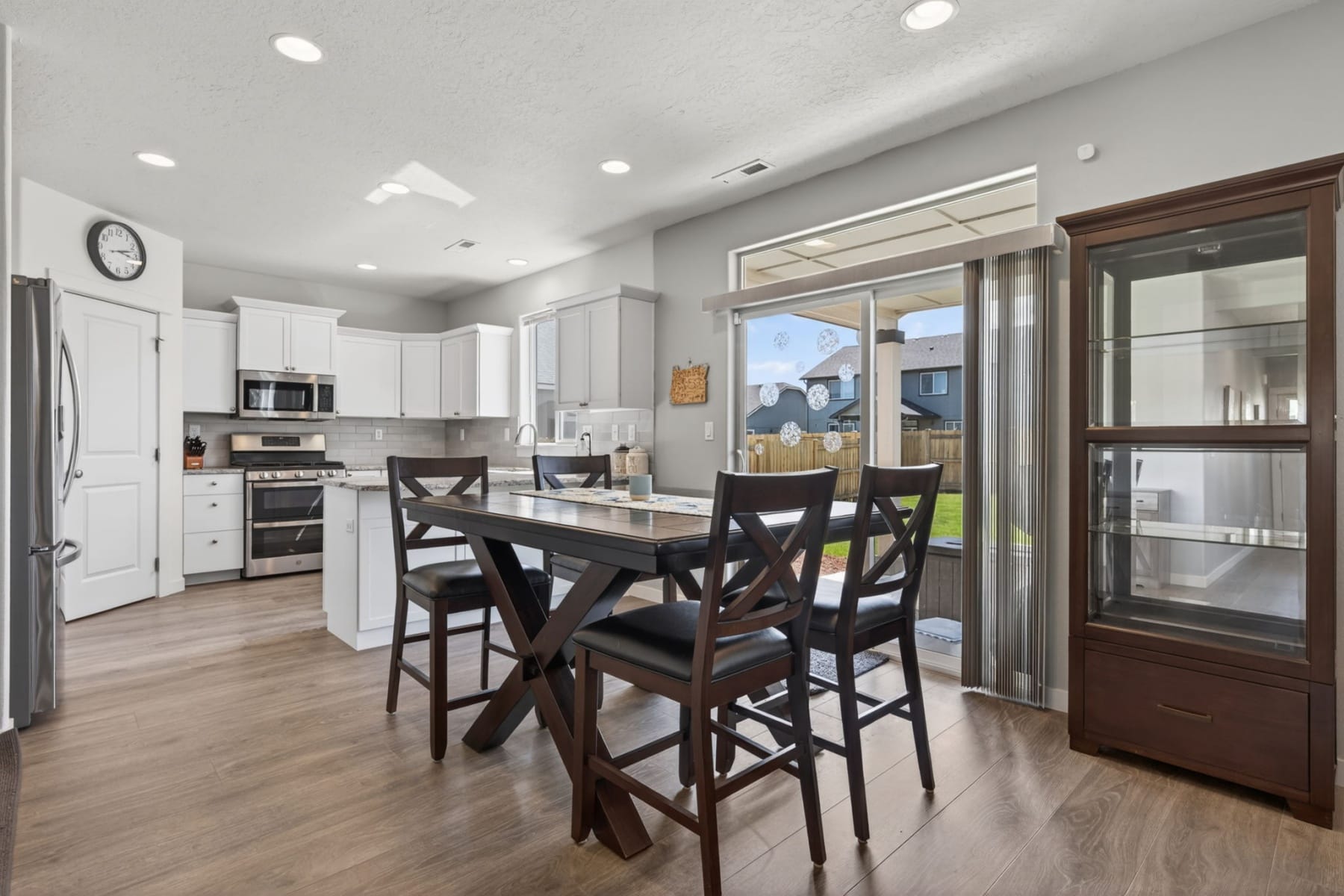  3461 NW 9th Street Redmond, OR 97756 - 物件實景