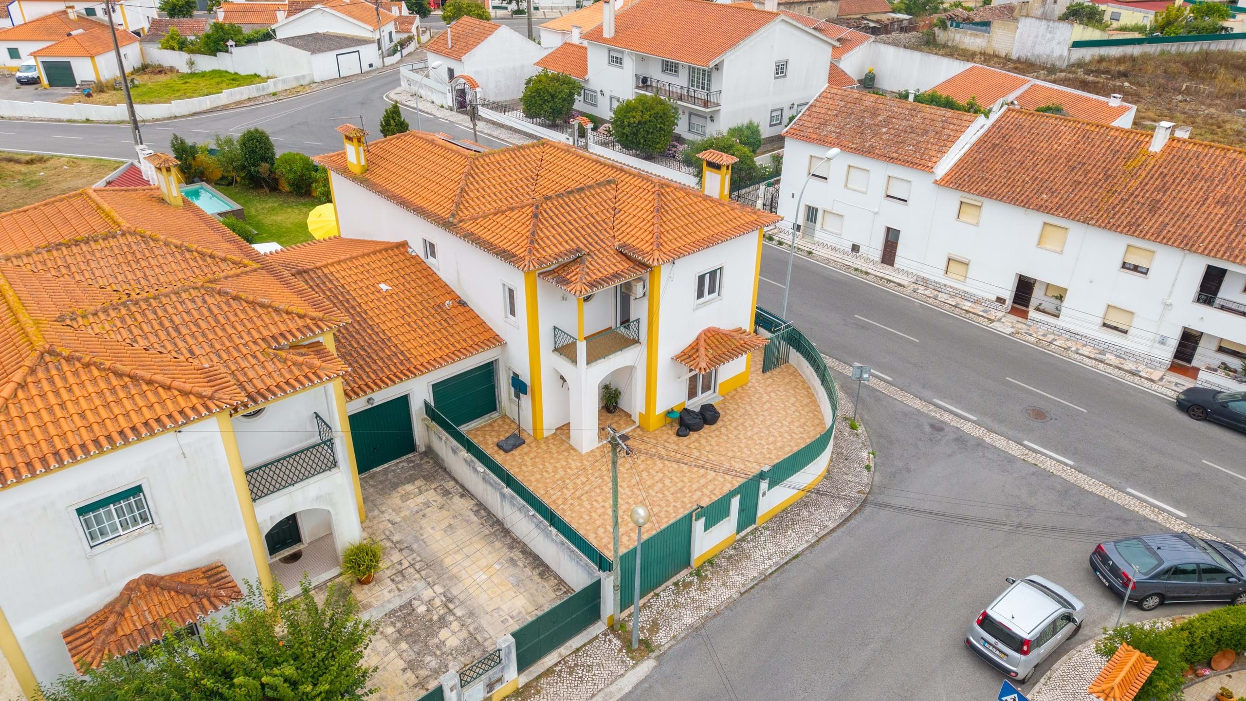 Sintra, Lisbon, 2705-8441, PT, 3 Bedrooms Bedrooms, ,3 BathroomsBathrooms,Residential,For Sale,1897650