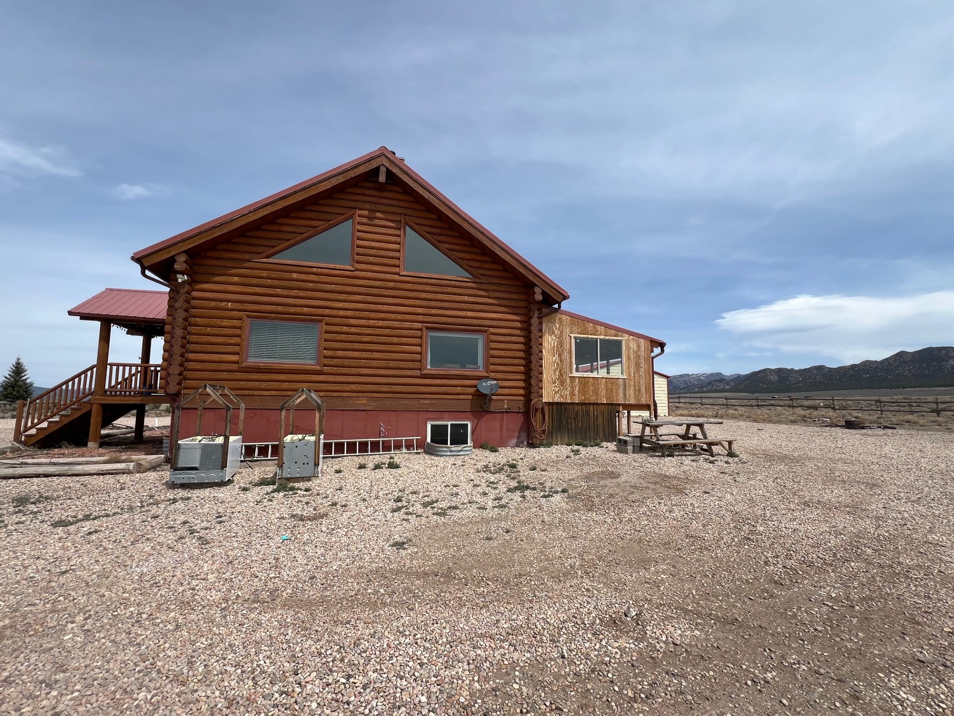 Panguitch, Utah, 84759, United States, 1 Bedroom Bedrooms, ,2 BathroomsBathrooms,Residential,For Sale,1839948