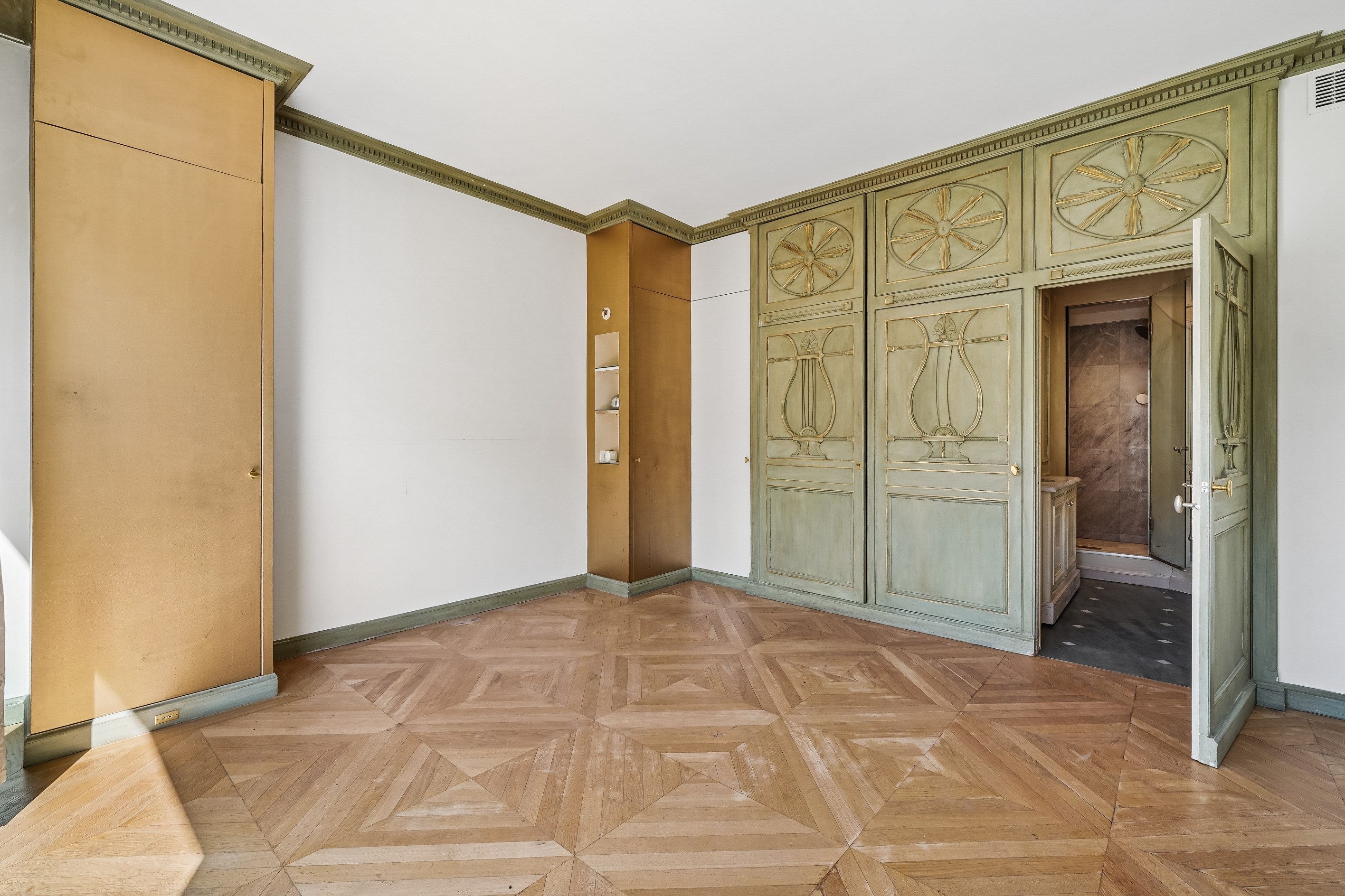  Avenue George V: 2 bedroom apartment to renovate - 物件實景