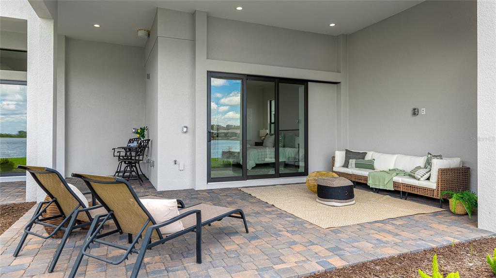 Sarasota, Florida, 34240, United States, 4 Bedrooms Bedrooms, ,4 BathroomsBathrooms,Residential,For Sale,1987779