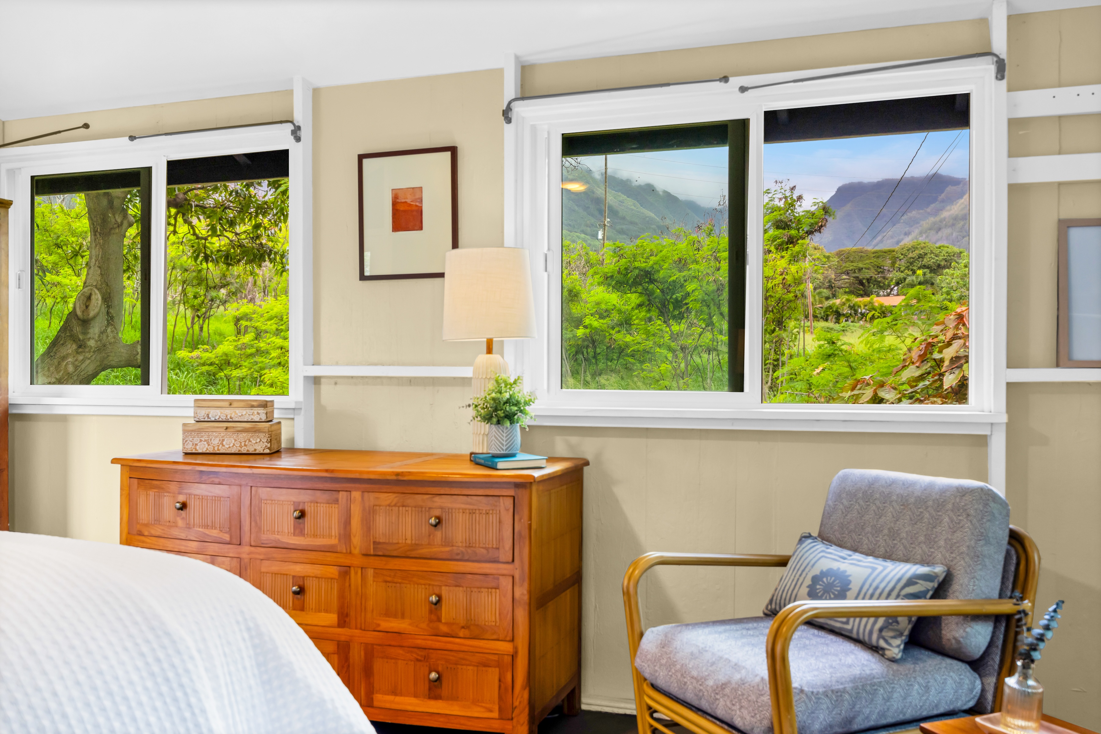  Timeless Plantation Home with Modern Upgrades - 物件實景