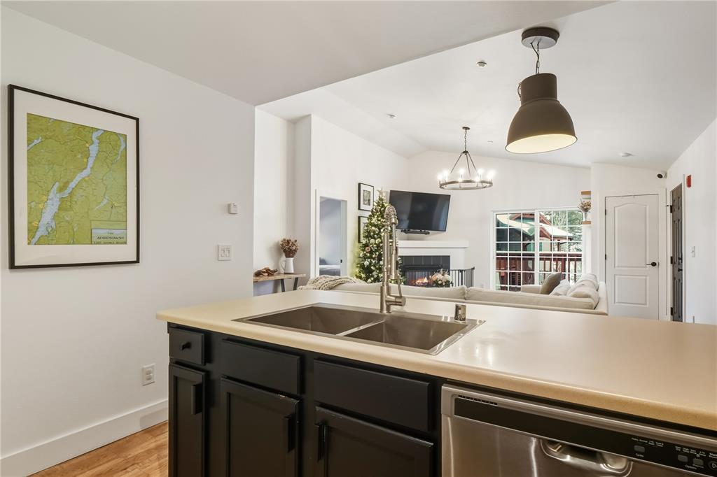 BRECKENRIDGE, Colorado, 80424, United States, 2 Bedrooms Bedrooms, ,2 BathroomsBathrooms,Residential,For Sale,2003427