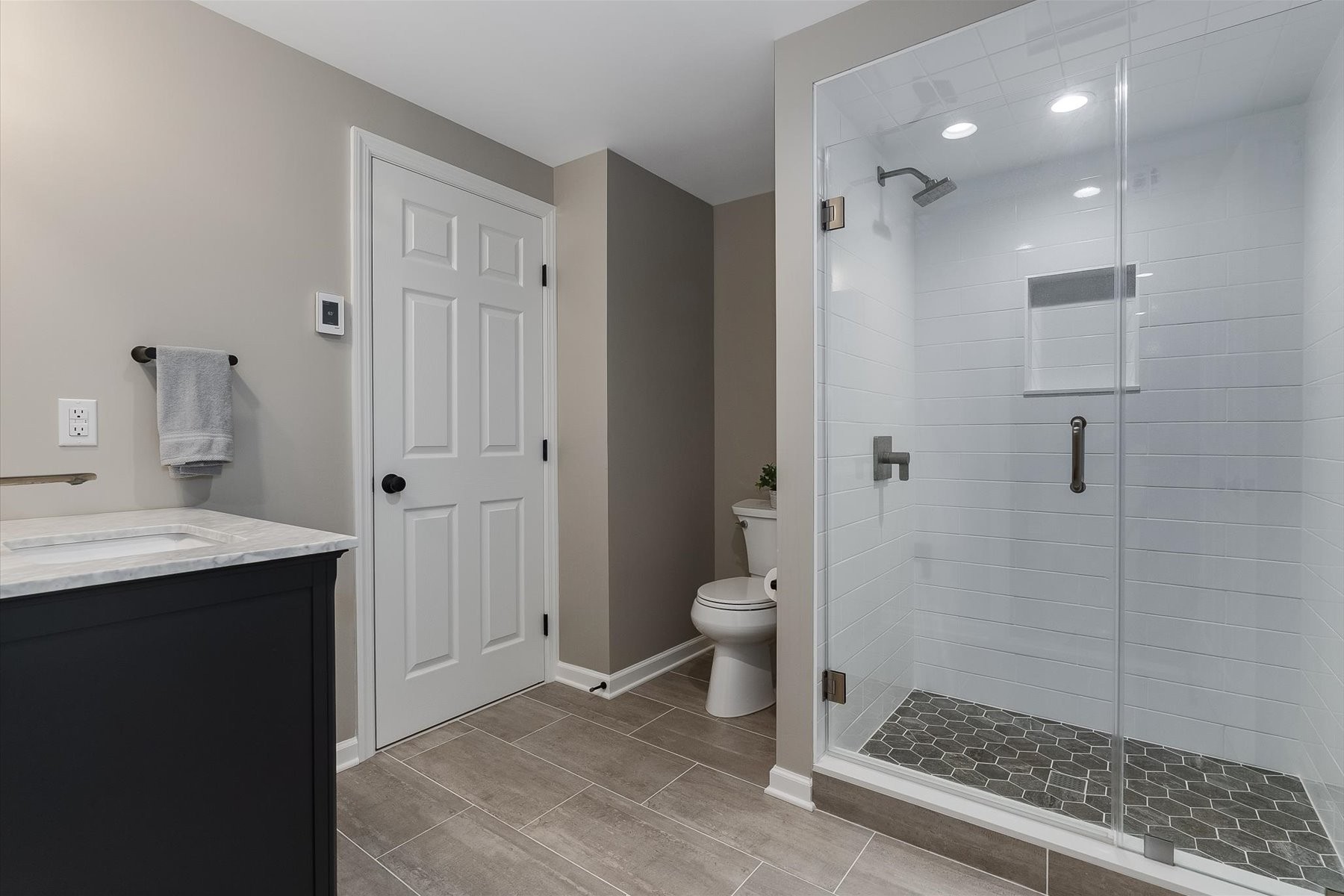  Luxury Townhome Offers Sophisticated Living and Privacy - 物件實景