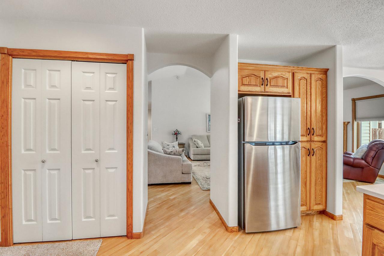 West Fargo, North Dakota, 58078, United States, 3 Bedrooms Bedrooms, ,2 BathroomsBathrooms,Residential,For Sale,2006344