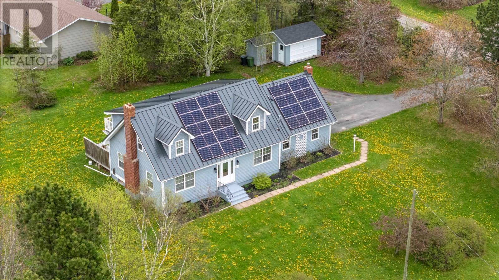 STRATFORD, Prince Edward Island, C1B 1L2, CA, 4 Bedrooms Bedrooms, ,2 BathroomsBathrooms,Residential,For Sale,1874211