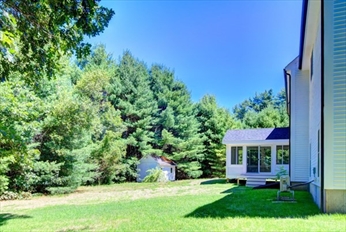 Groton, Massachusetts, 01450, United States, 4 Bedrooms Bedrooms, ,3 BathroomsBathrooms,Residential,For Sale,1900669