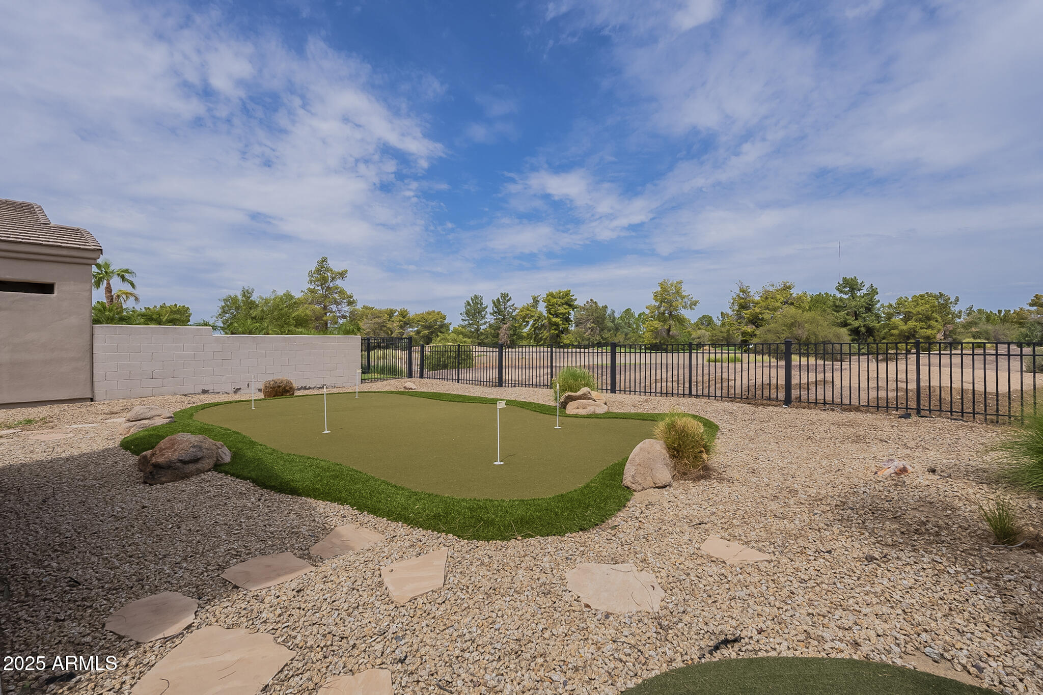 Phoenix, Arizona, 85042, United States, 3 Bedrooms Bedrooms, ,Residential,For Sale,1939131