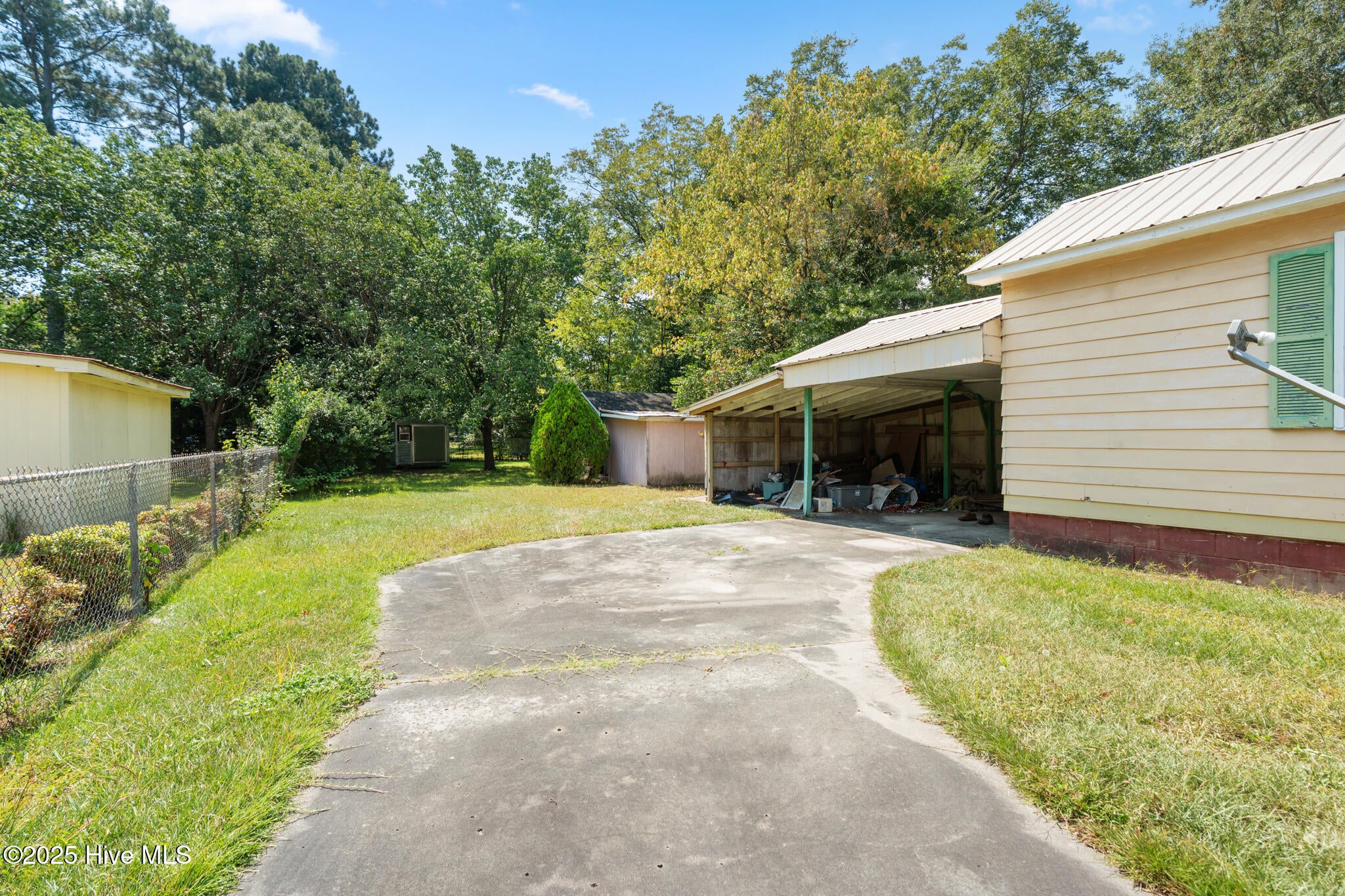 Laurinburg, North Carolina, 28352, United States, 20 Bedrooms Bedrooms, ,9 BathroomsBathrooms,Residential,For Sale,1942200