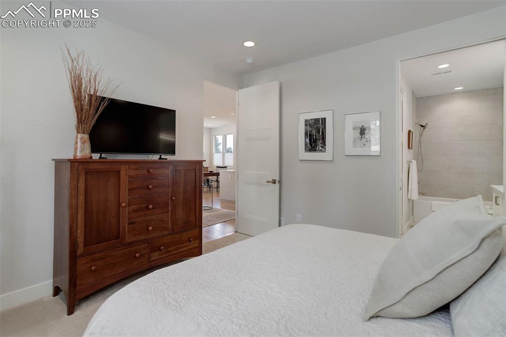 Colorado Springs, Colorado, 80921, United States, 1 Bedroom Bedrooms, ,2 BathroomsBathrooms,Residential,For Sale,1804831