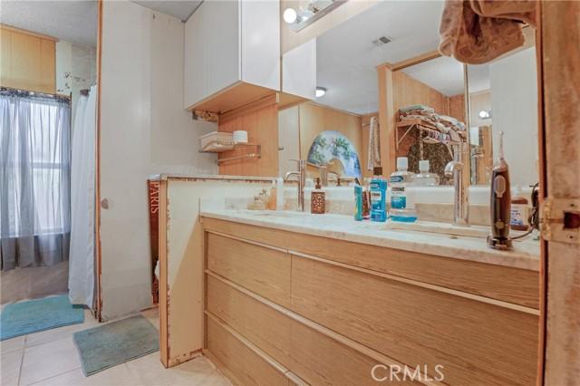 Wildomar, California, 92595, United States, 3 Bedrooms Bedrooms, ,2 BathroomsBathrooms,Residential,For Sale,1877201