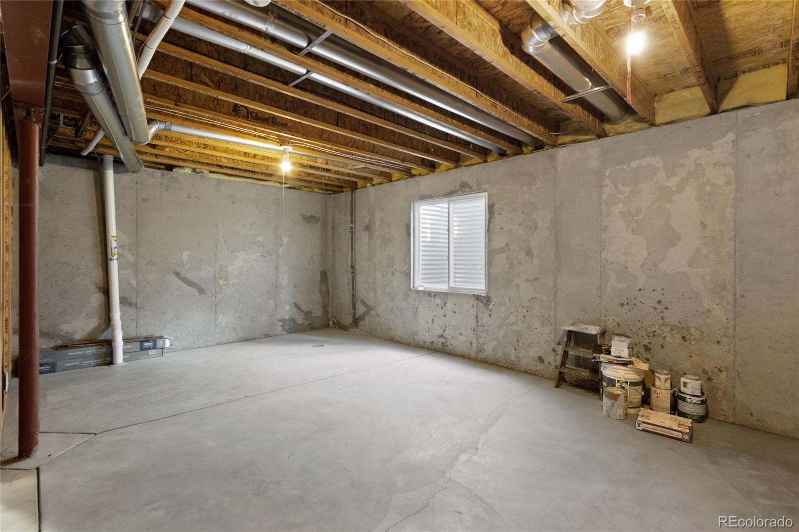 Arvada, Colorado, 80002, United States, 3 Bedrooms Bedrooms, ,3 BathroomsBathrooms,Residential,For Sale,1785067