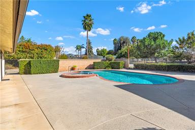 Hemet, California, 92544, United States, 5 Bedrooms Bedrooms, ,3 BathroomsBathrooms,Residential,For Sale,1989117