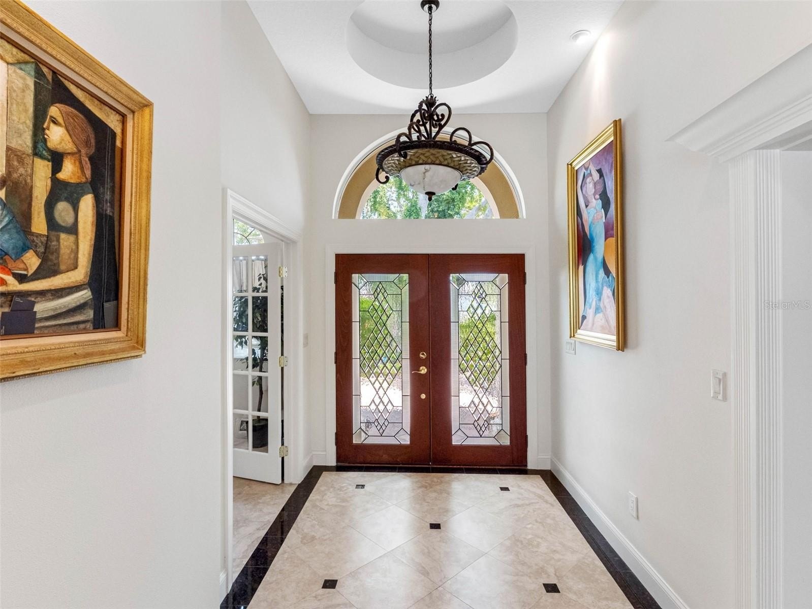 CLEARWATER BEACH, Florida, 33767, United States, 3 Bedrooms Bedrooms, ,3 BathroomsBathrooms,Residential,For Sale,1979132