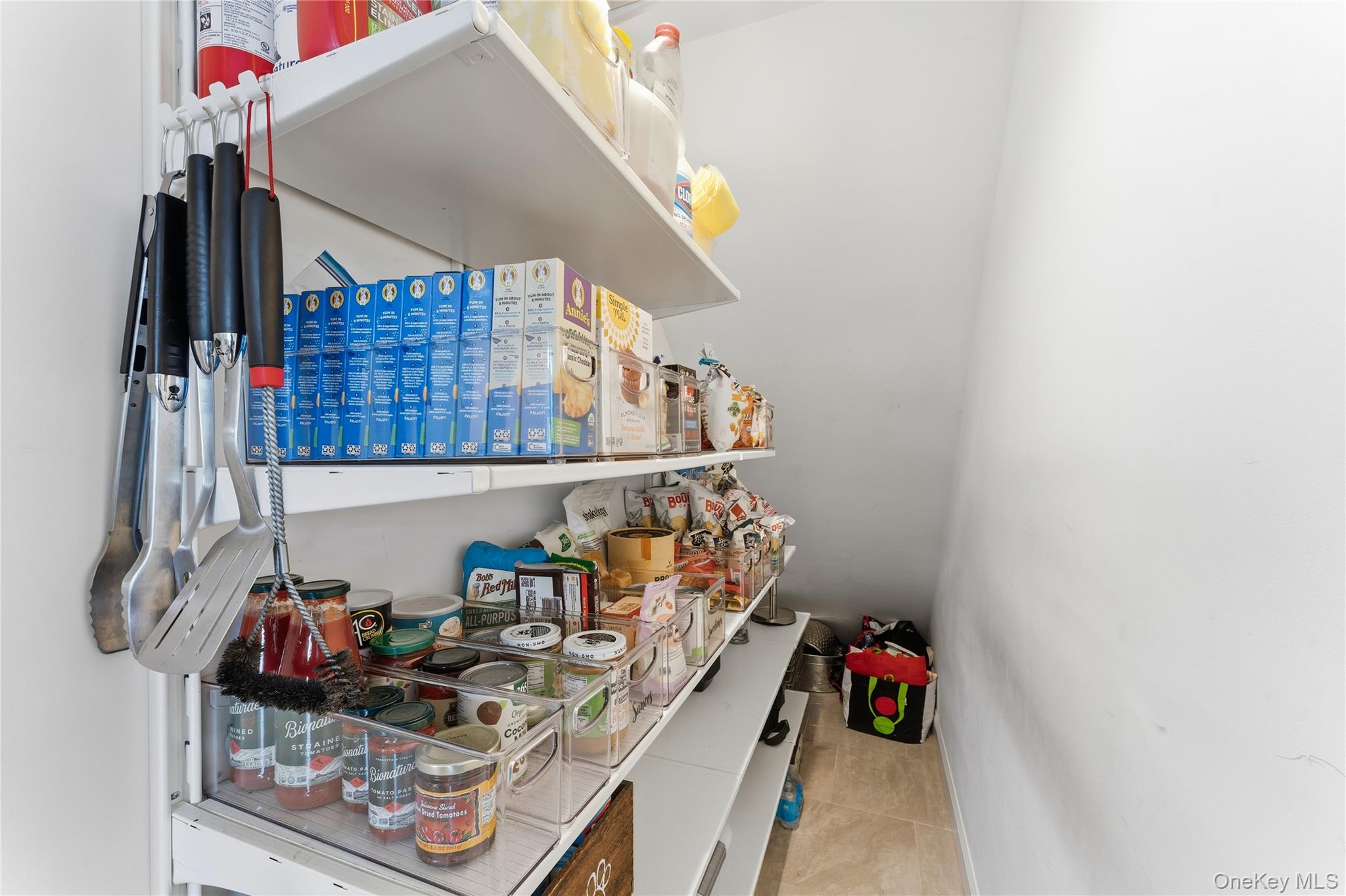 Oceanside, New York, 11572, United States, 4 Bedrooms Bedrooms, ,3 BathroomsBathrooms,Residential,For Sale,1987858