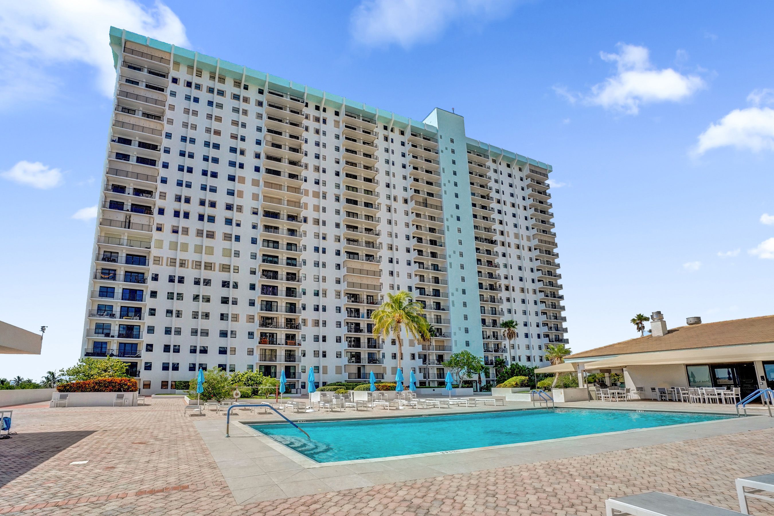  1201 S Ocean Drive, Hollywood, FL, 33019 - 物件實景
