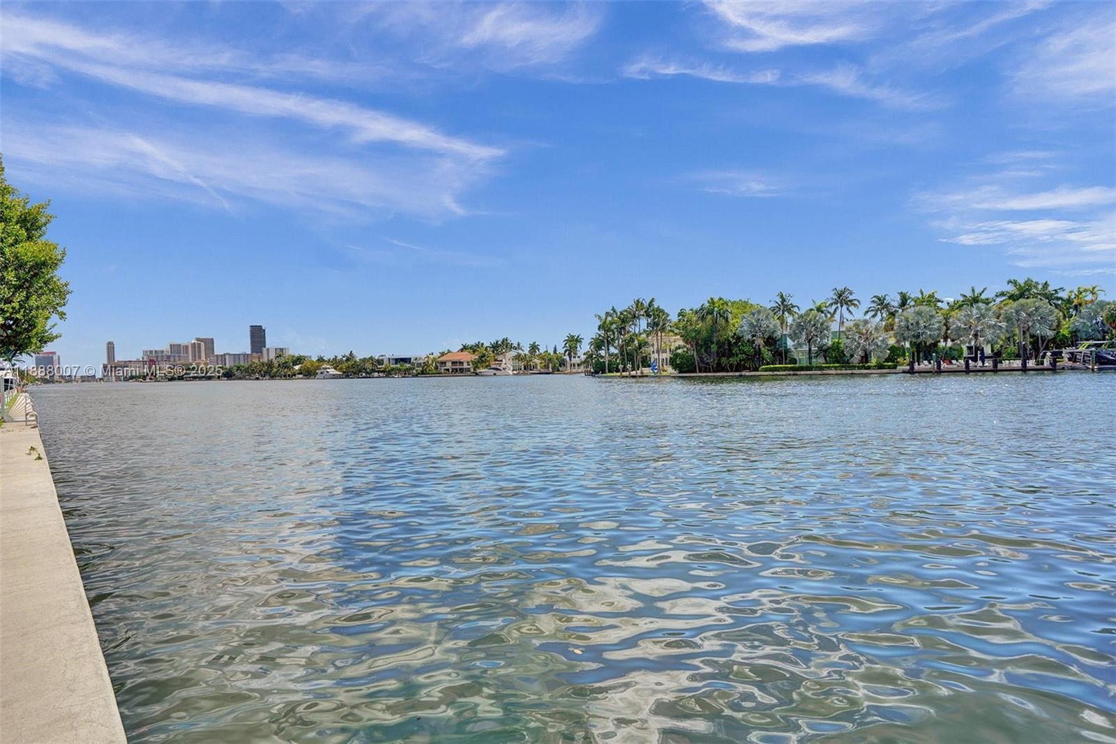 Aventura, Florida, 33180, United States, 2 Bedrooms Bedrooms, ,2 BathroomsBathrooms,Residential,For Sale,1954501