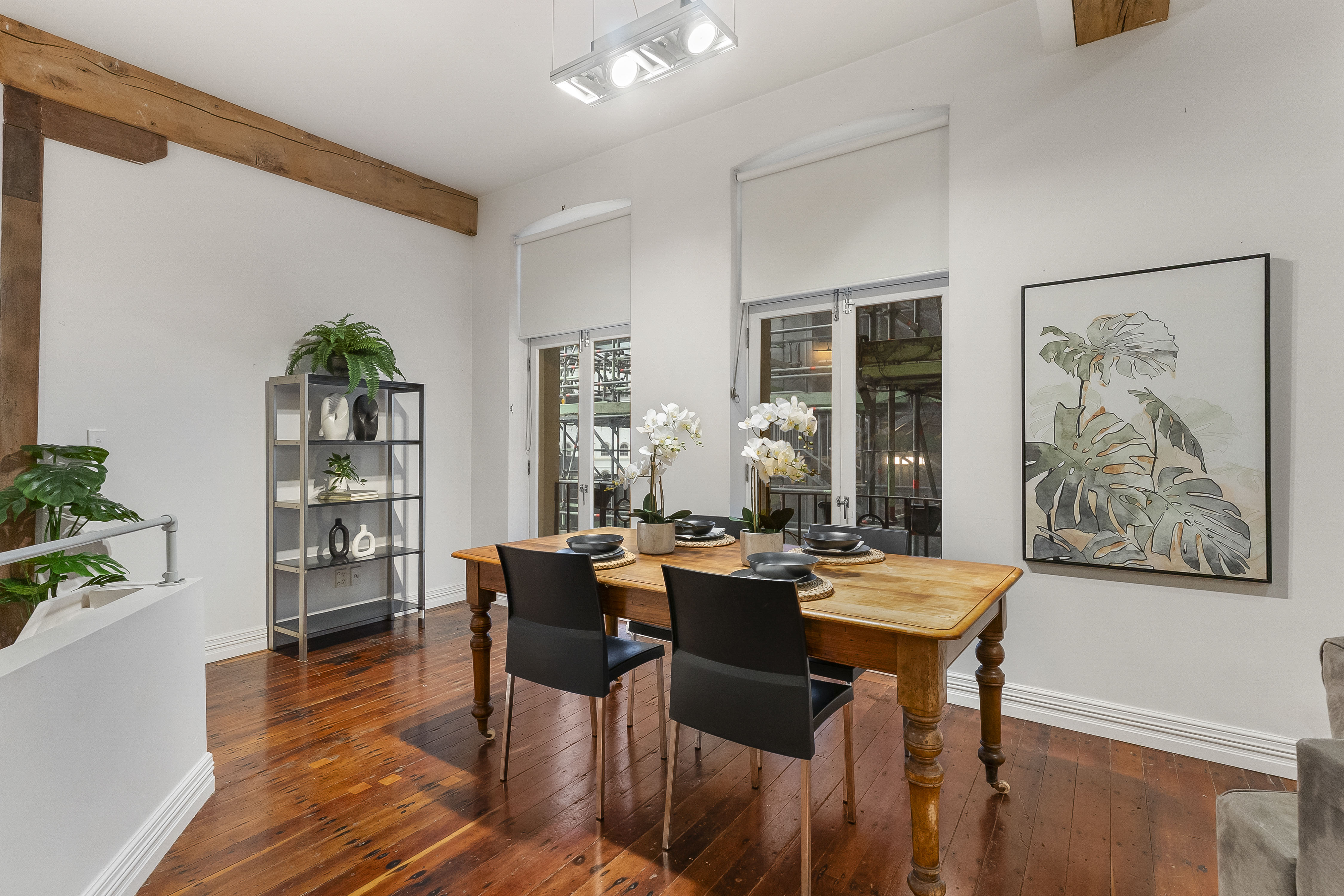  Sophisticated Two-Level City Apartment Residence - 物件實景