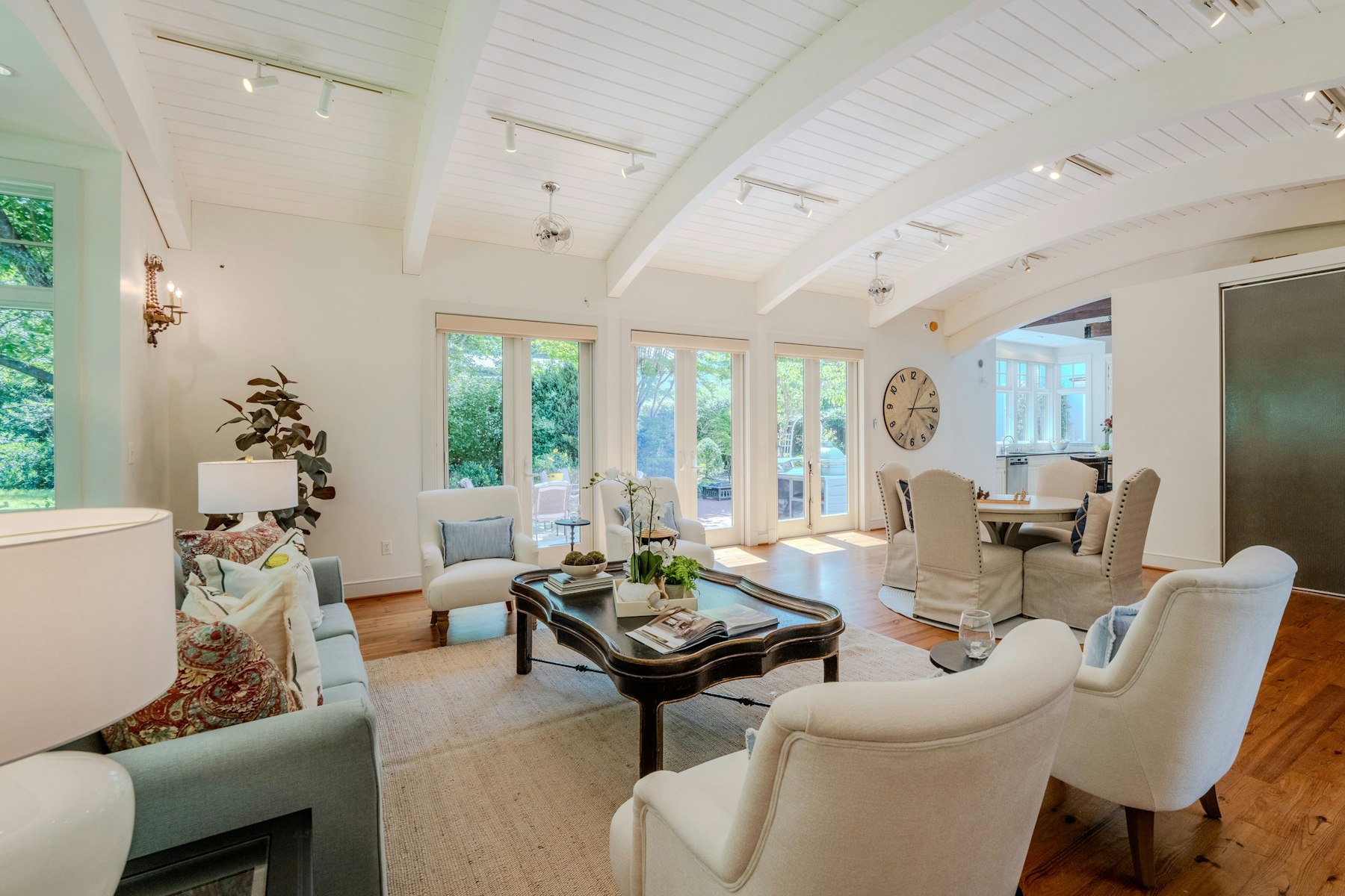  208 Edwards Ferry Road NE, Leesburg, VA, 20176 - 物件實景