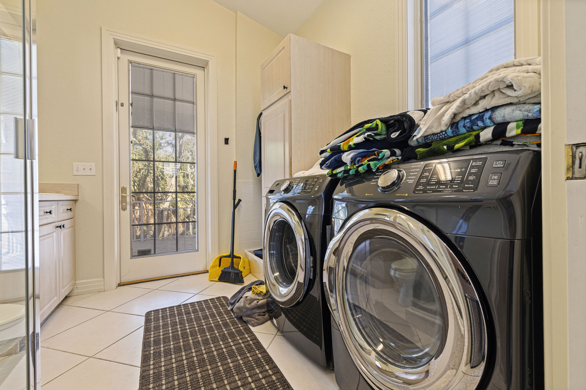 Tierra Verde, Florida, 33715, United States, 4 Bedrooms Bedrooms, ,5 BathroomsBathrooms,Residential,For Sale,1990775