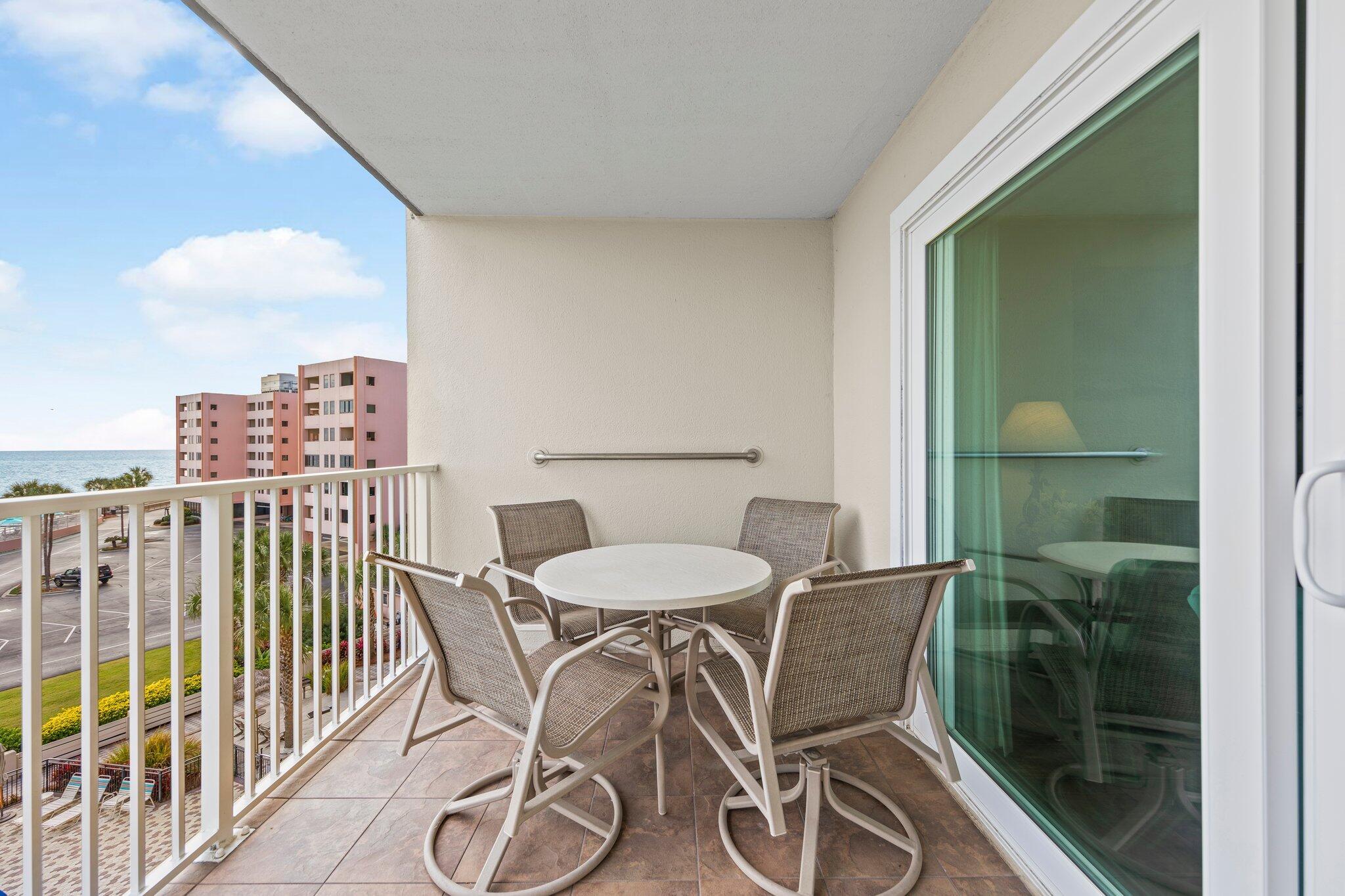 Destin, Florida, 32541, United States, 2 Bedrooms Bedrooms, ,2 BathroomsBathrooms,Residential,For Sale,1861744
