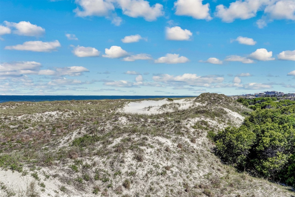 Fernandina Beach, Florida, 32034, United States, 4 Bedrooms Bedrooms, ,3 BathroomsBathrooms,Residential,For Sale,1989869