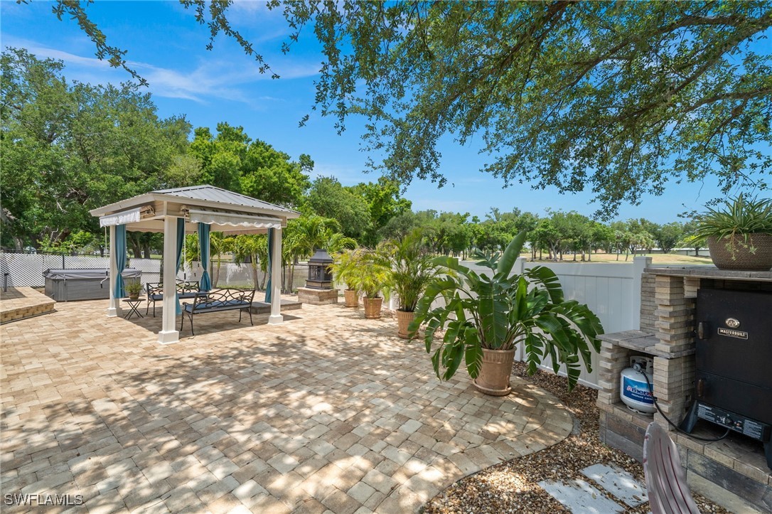 Cape Coral, Florida, 33993, United States, 4 Bedrooms Bedrooms, ,3 BathroomsBathrooms,Residential,For Sale,1834819