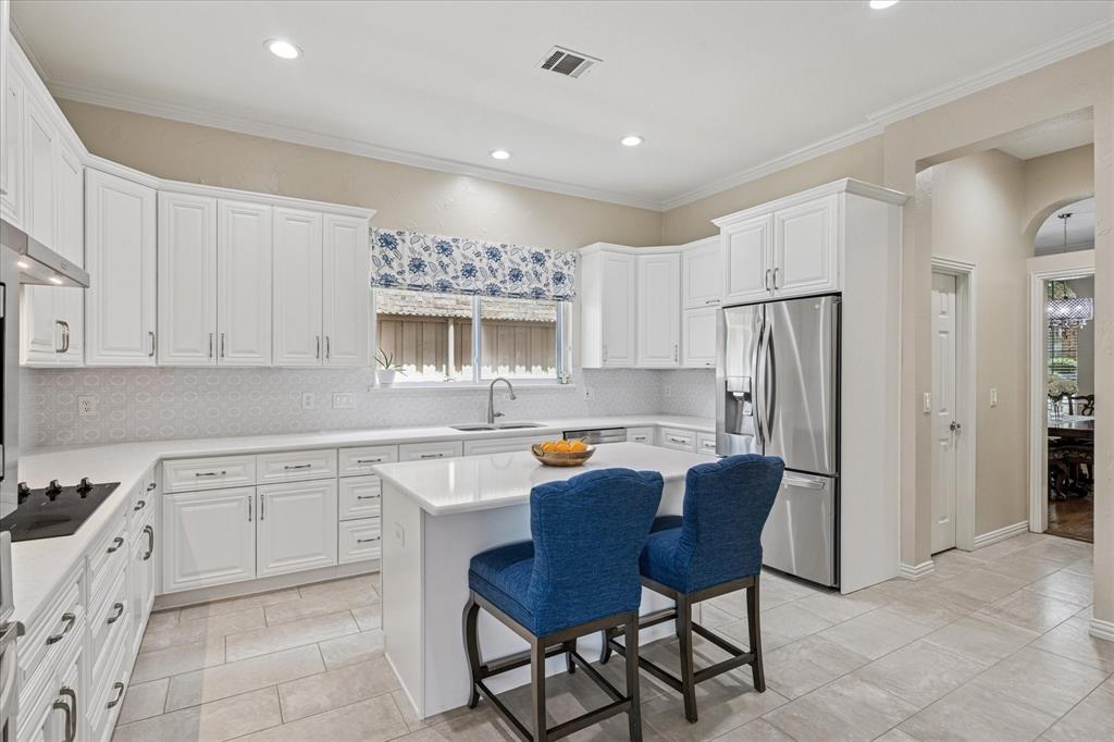 Dallas, Texas, 75252, United States, 5 Bedrooms Bedrooms, ,5 BathroomsBathrooms,Residential,For Sale,1896483