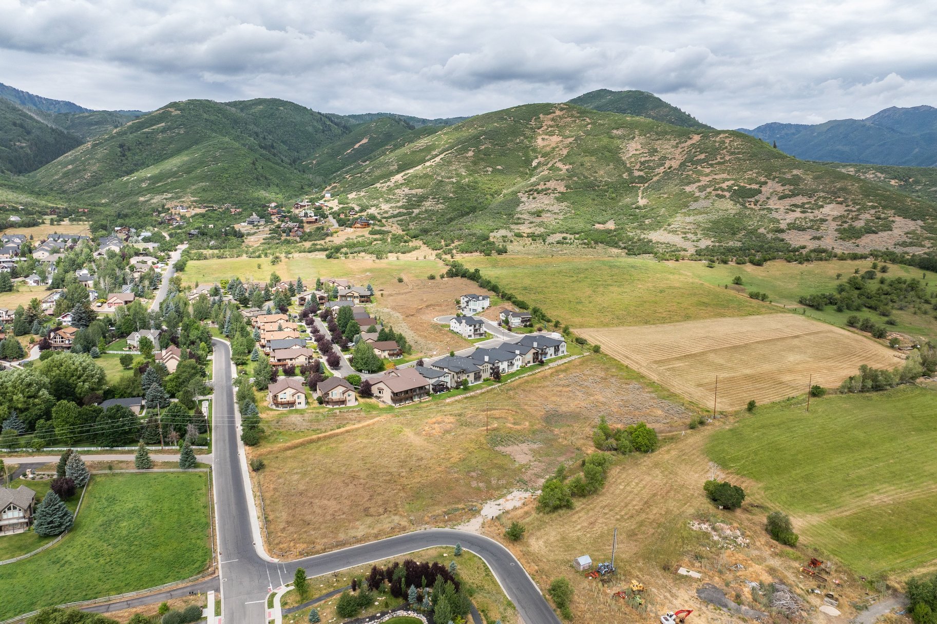  Rare 4-Acre Estate Property overlooking Midway - 物件實景