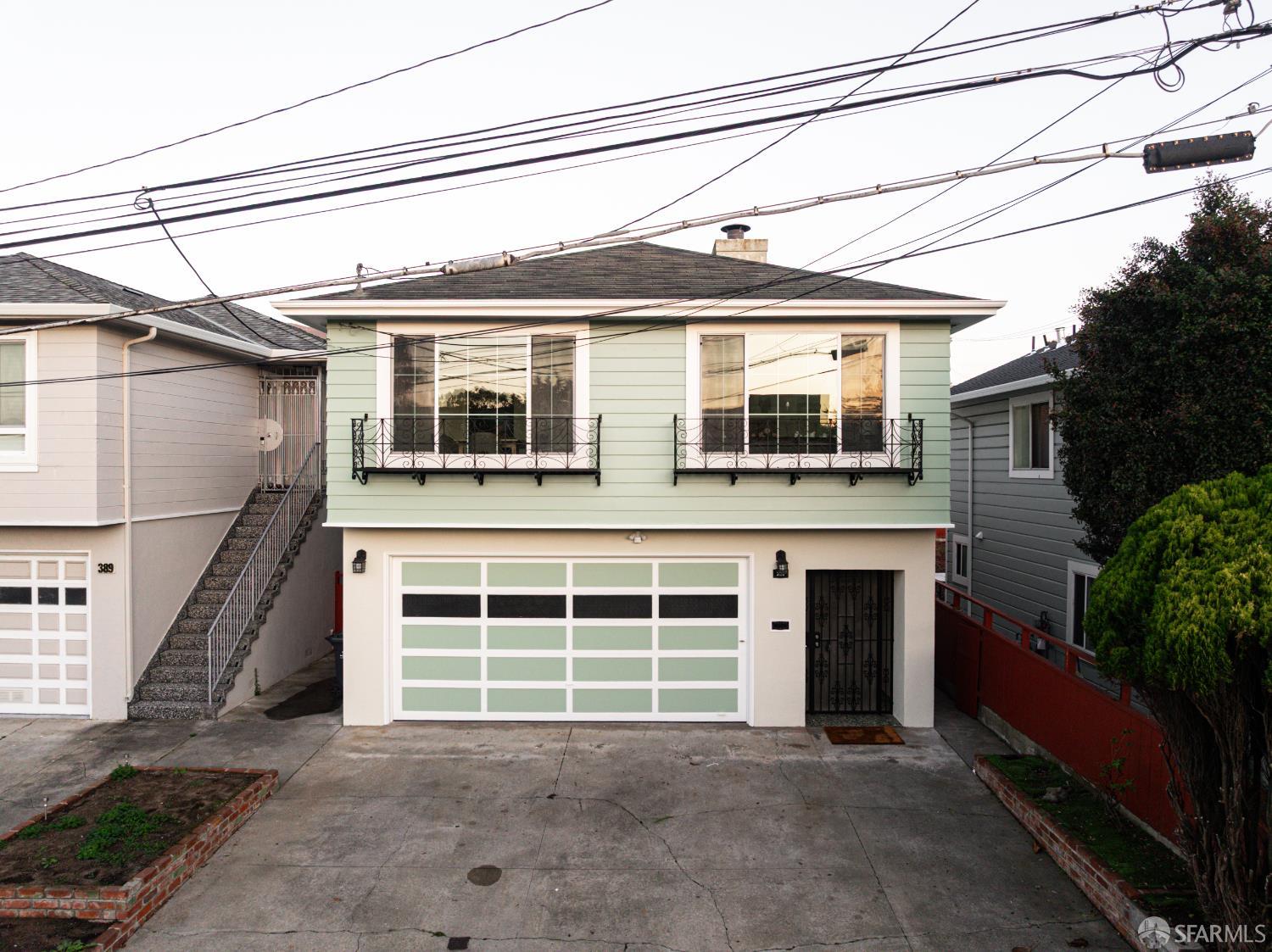 Daly City, California, 94014, United States, 4 Bedrooms Bedrooms, ,3 BathroomsBathrooms,Residential,For Sale,1992853
