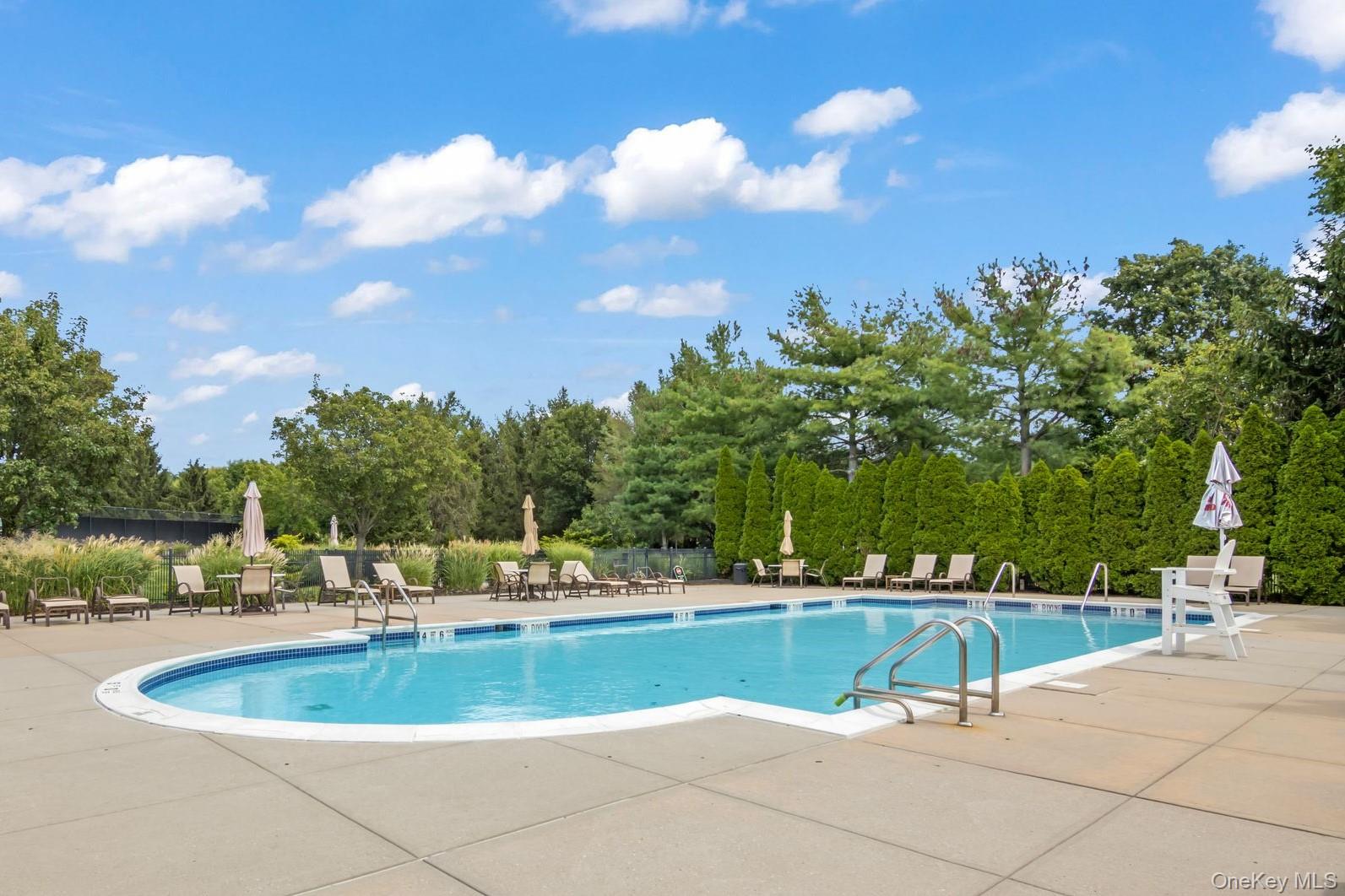 Mount Sinai, New York, 11766, United States, 4 Bedrooms Bedrooms, ,3 BathroomsBathrooms,Residential,For Sale,1934193